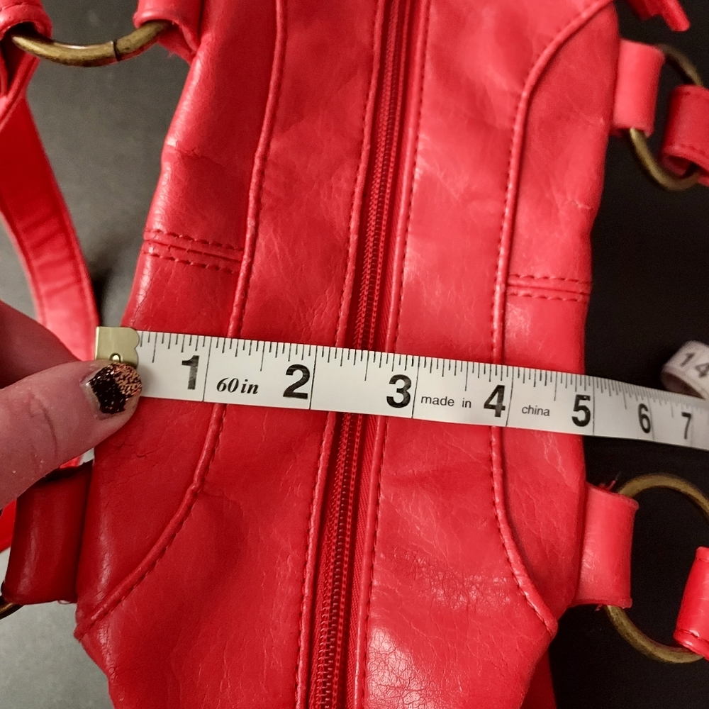 Volcom Bowler Bag - Picture 13 of 13